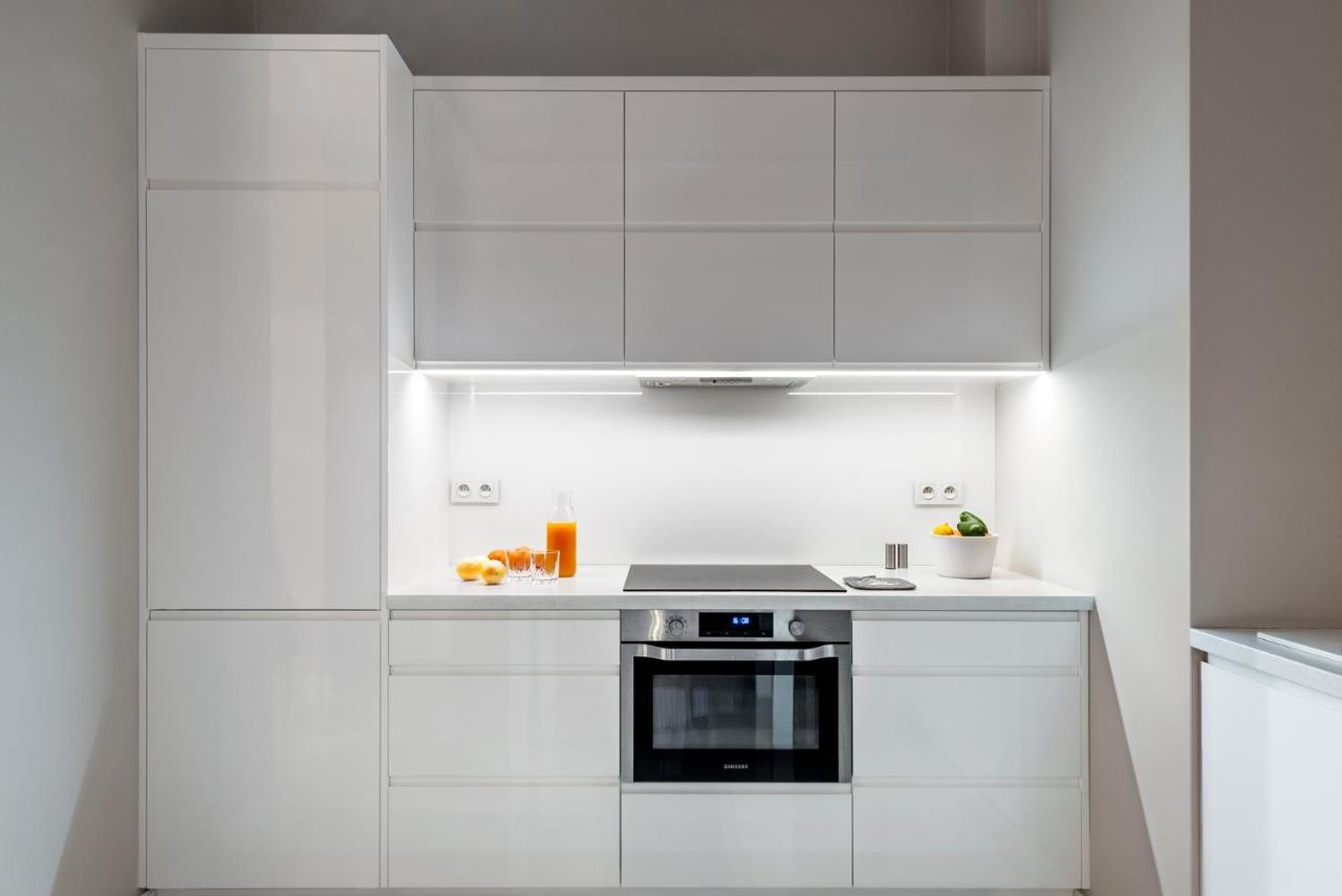 Warsaw - Aparts Lotnisko Okecie Apartment ภายนอก รูปภาพ