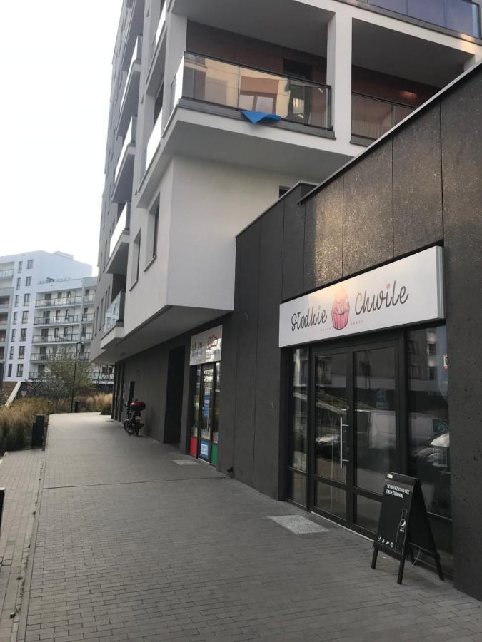 Warsaw - Aparts Lotnisko Okecie Apartment ภายนอก รูปภาพ